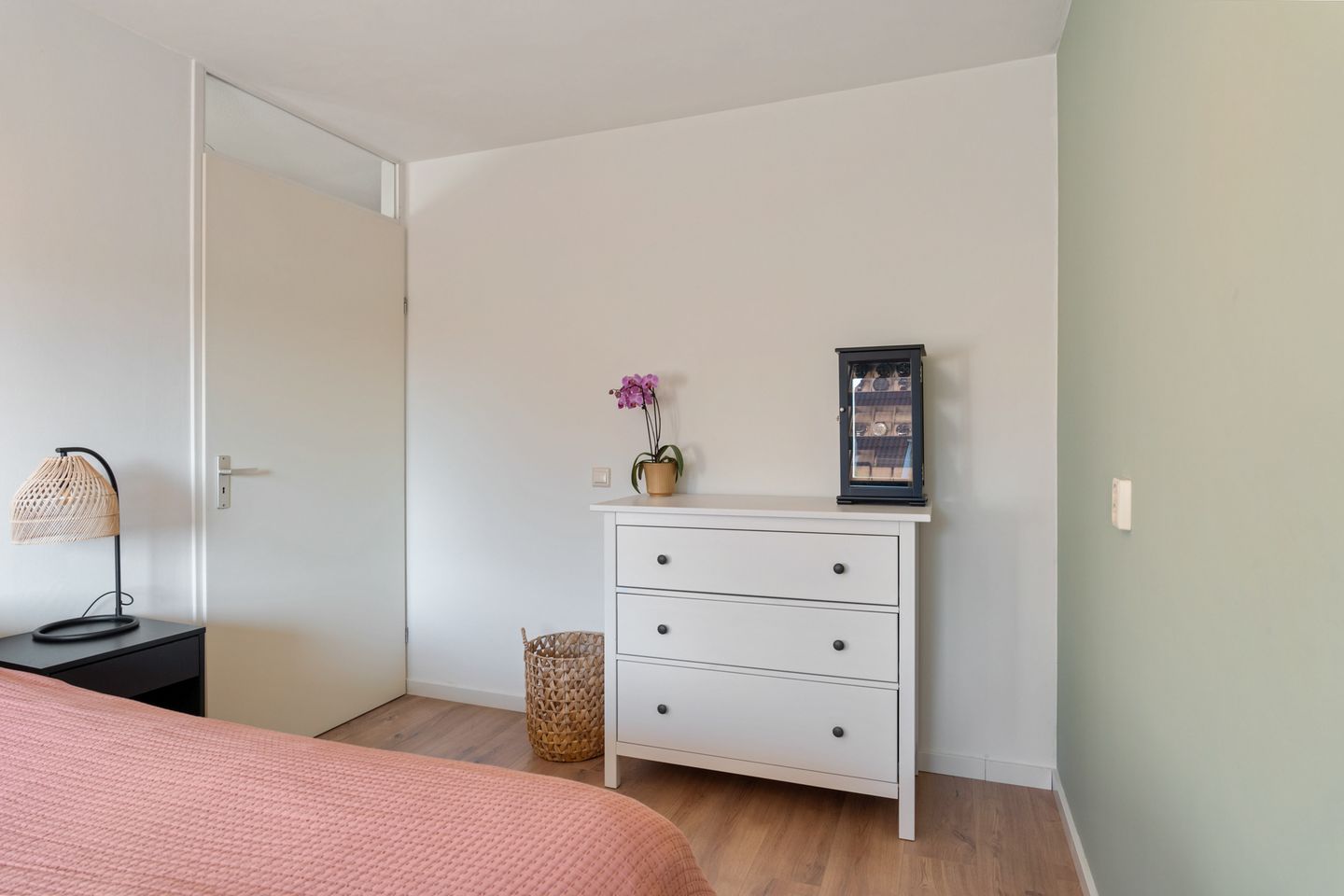 Photo 40 of Weidevogellaan 101