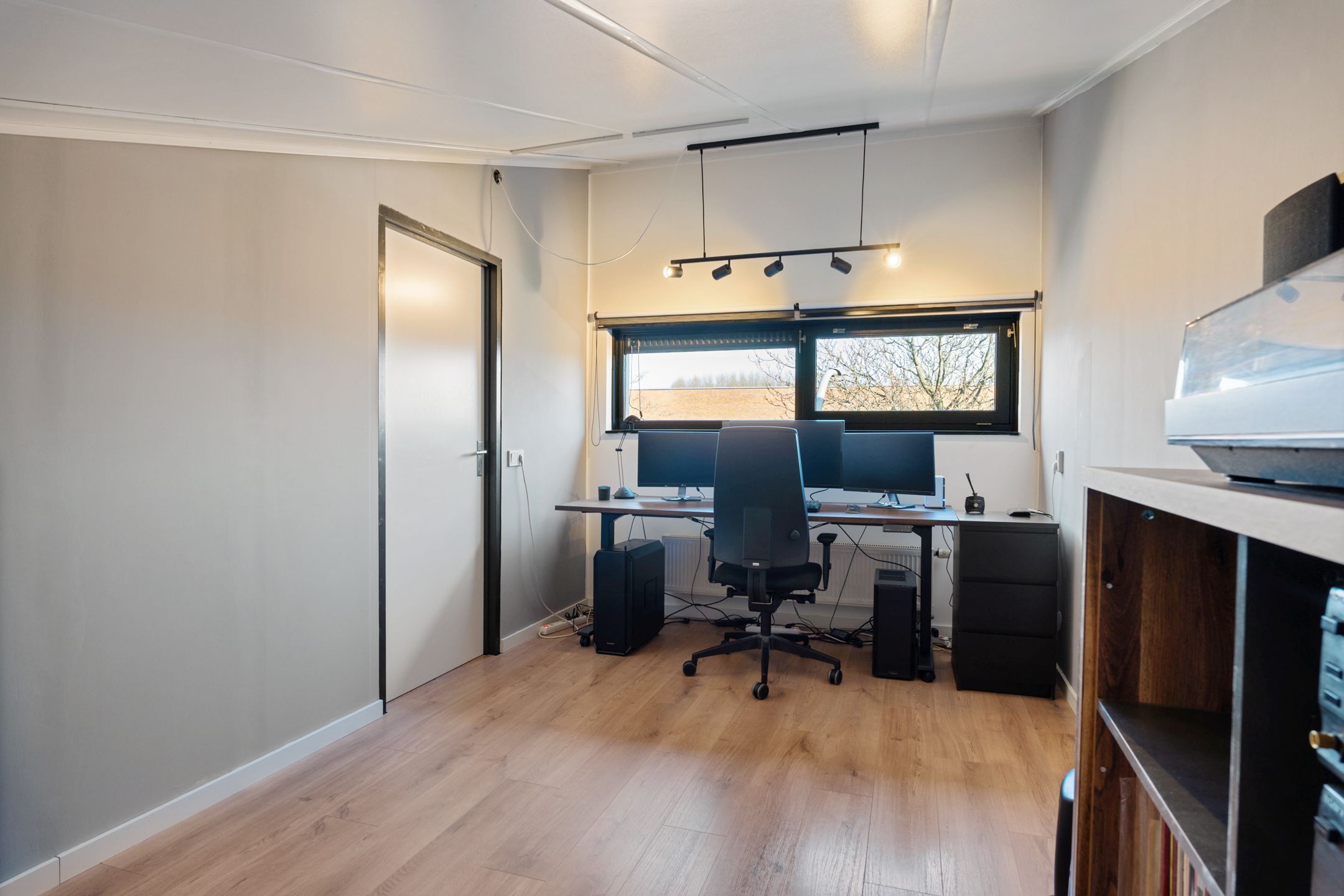 Photo 54 of Weidevogellaan 101