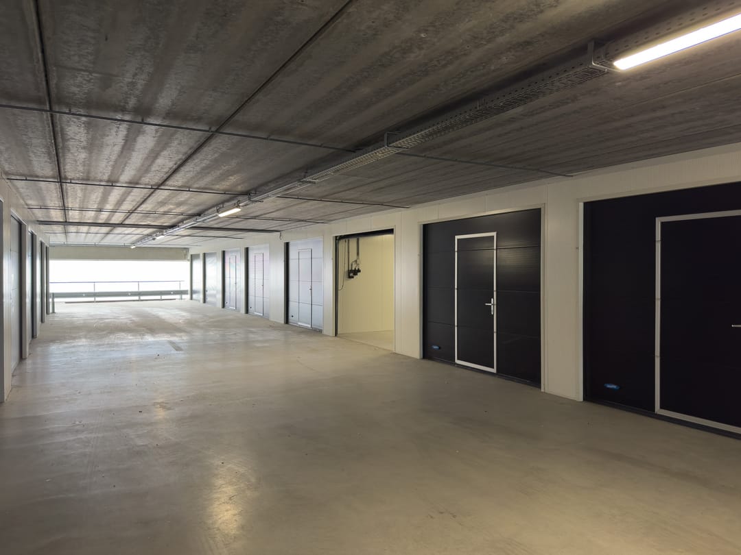 Foto 7 van Industrieweg 69-144