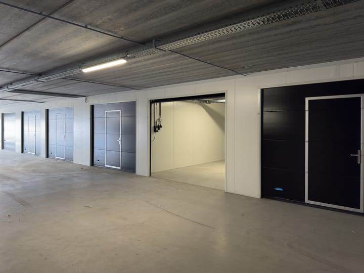 Foto 8 van Industrieweg 69-144