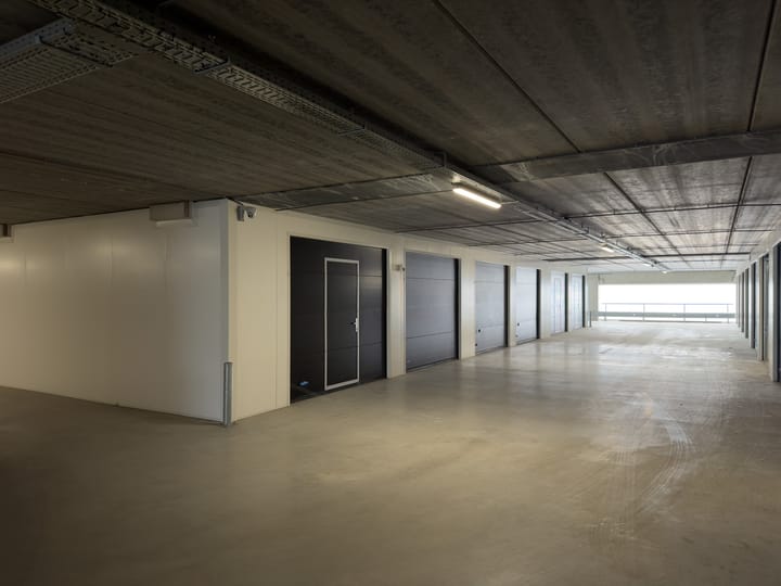 Foto 10 van Industrieweg 69-144