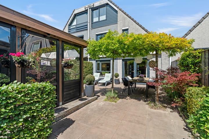 Foto 2 van Van Doesburg-erf 83