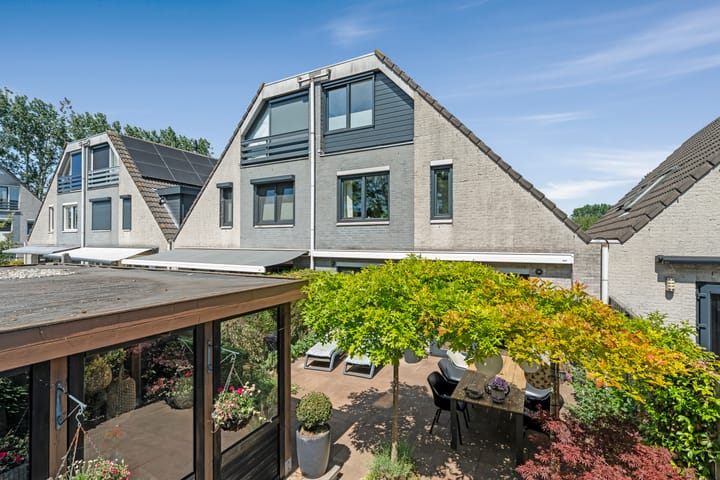 Foto 35 van Van Doesburg-erf 83