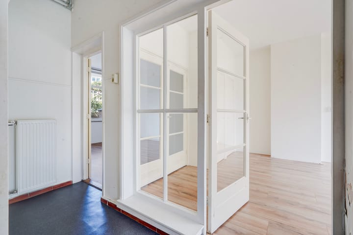 Foto 4 van Woudenbergstraat 123