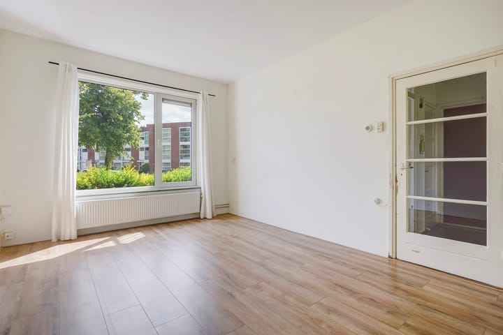 Foto 14 van Woudenbergstraat 123