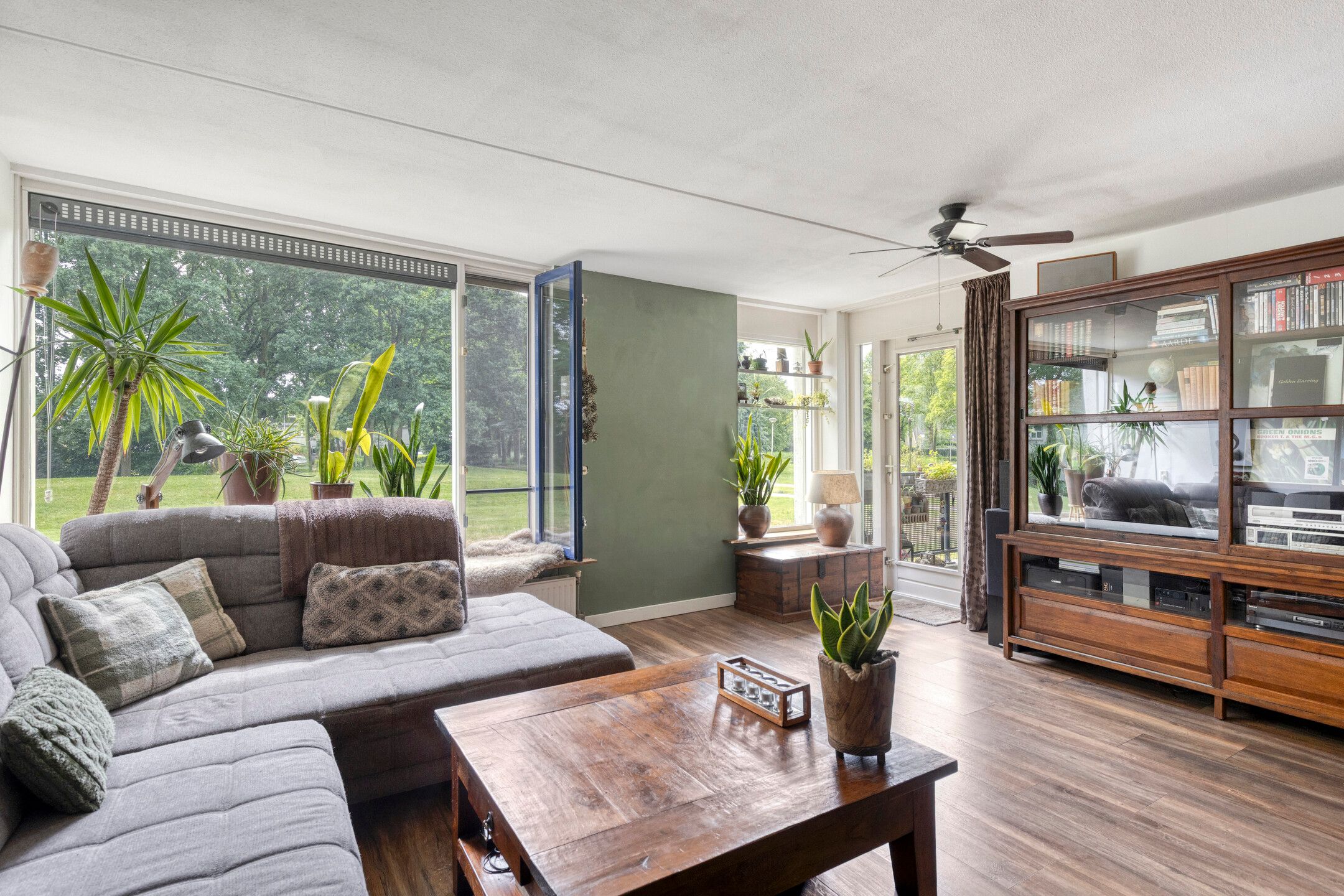 Photo 12 of Hobostraat 1