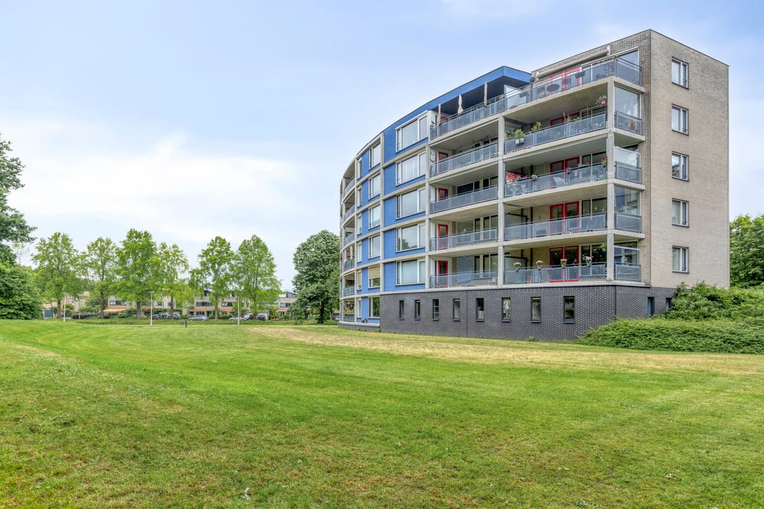 Photo 32 of Hobostraat 1