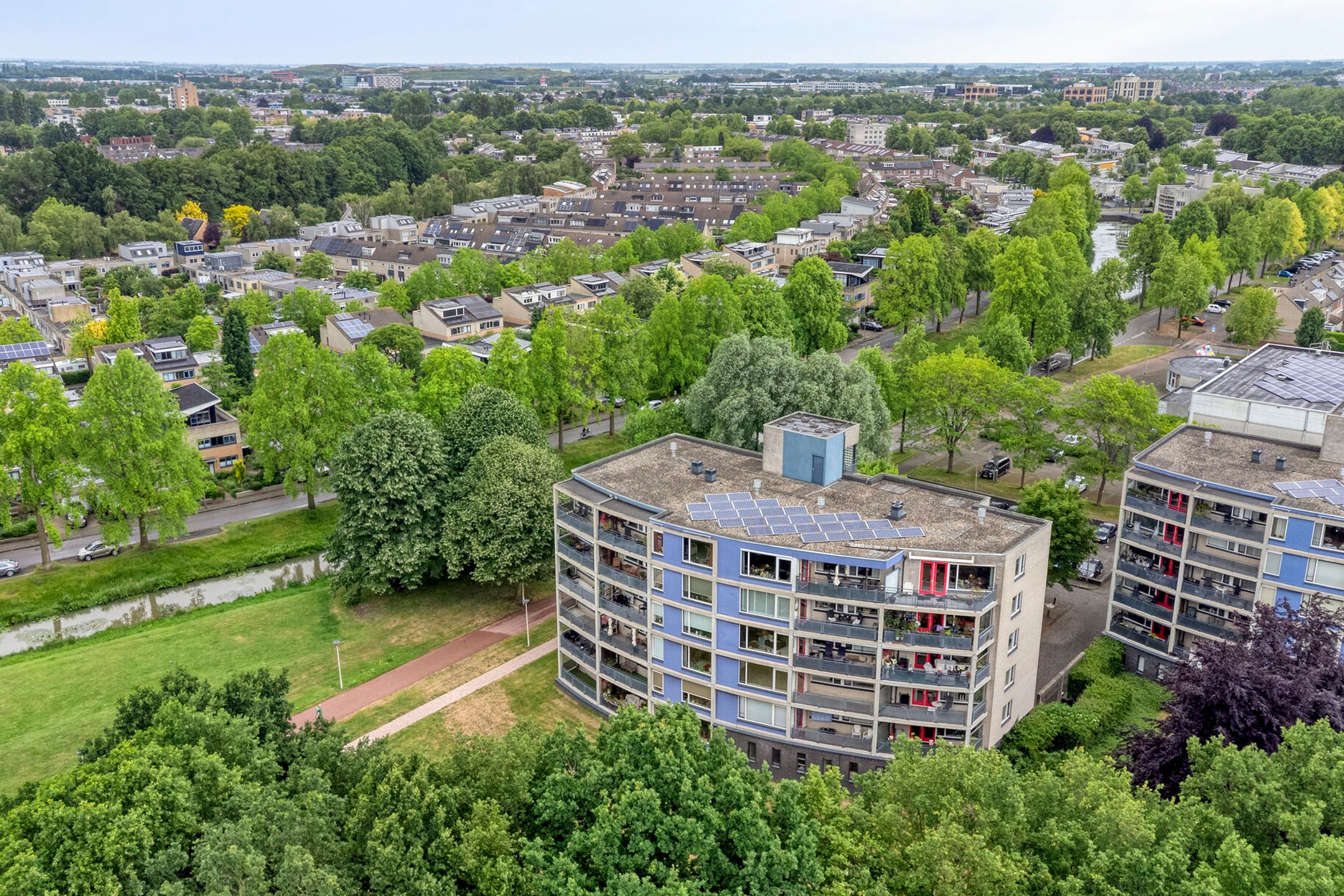 Photo 33 of Hobostraat 1