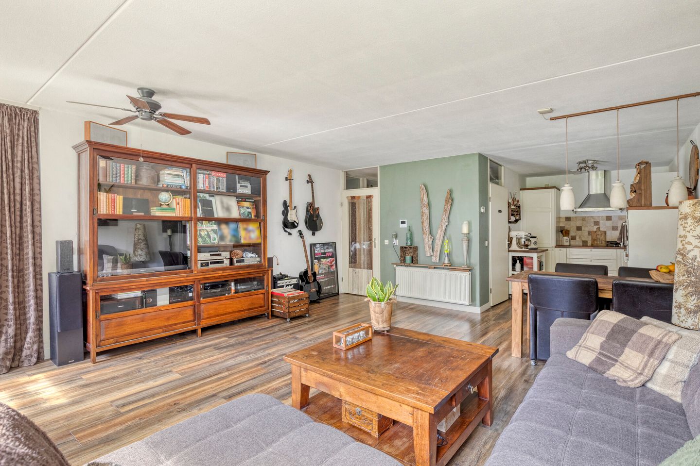 Photo 14 of Hobostraat 1