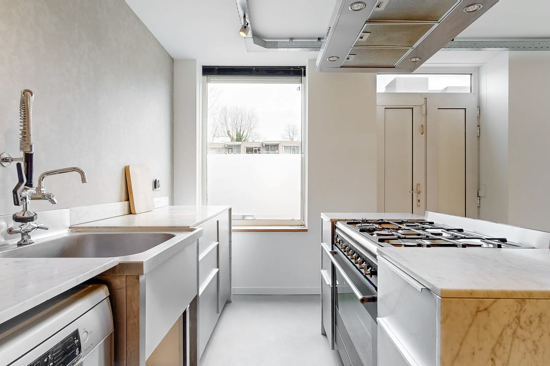 Photo 11 of Van Walbeeckstraat 107-H