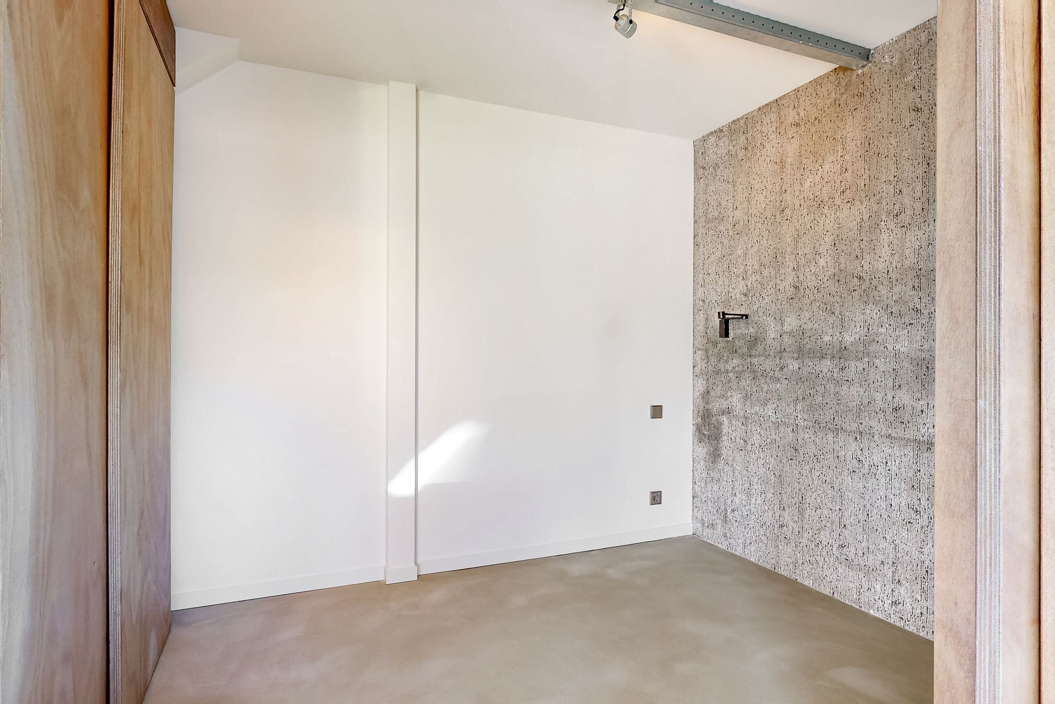 Photo 18 of Van Walbeeckstraat 107-H