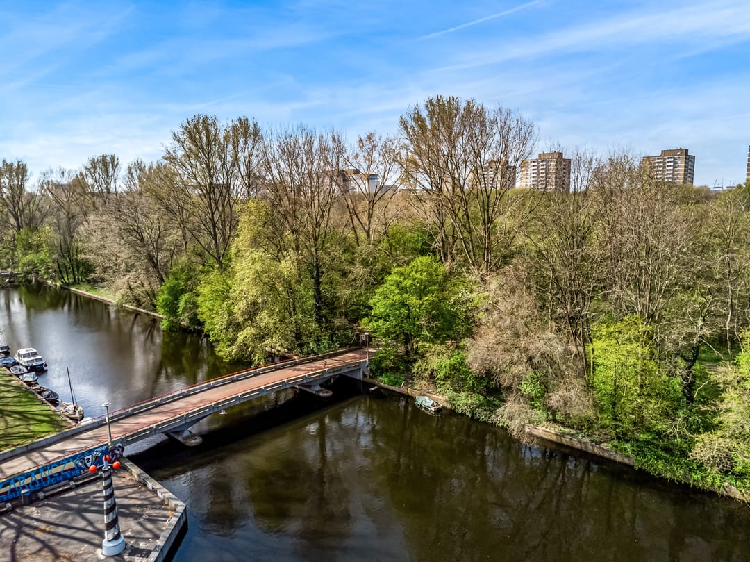 Photo 26 of Van Walbeeckstraat 107-H