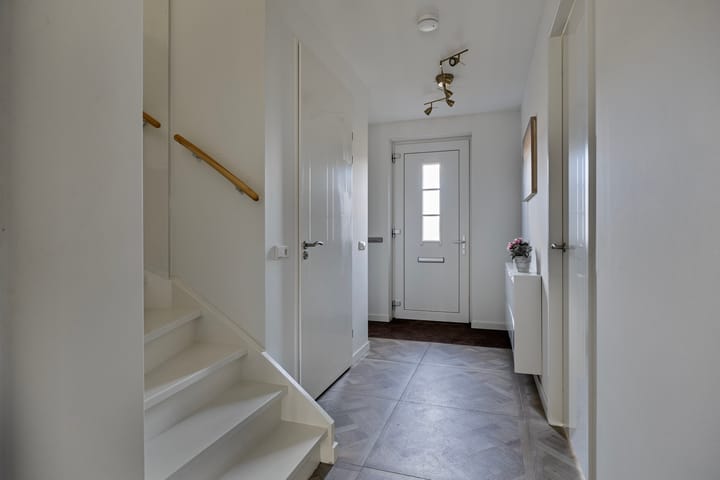 Photo 14 of Willem Maarsehof 1