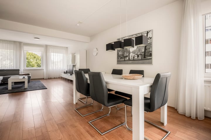 Foto 8 van Van Nijenrodeweg 232