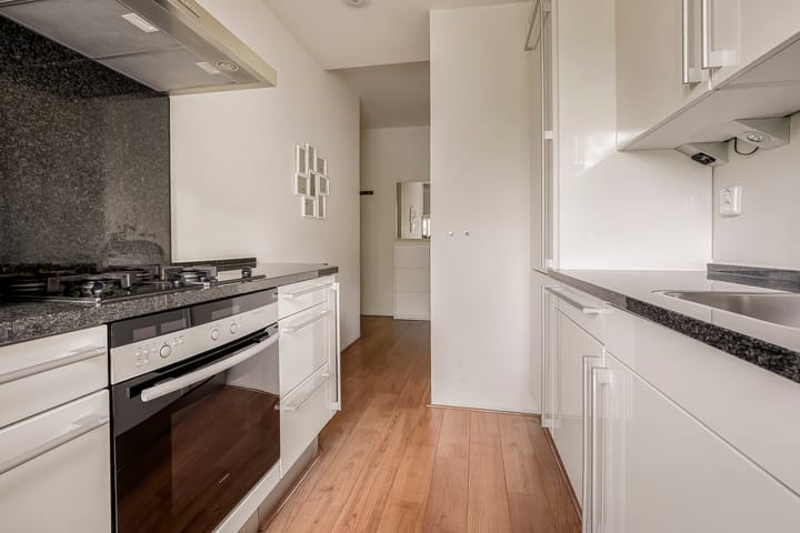 Foto 14 van Van Nijenrodeweg 232