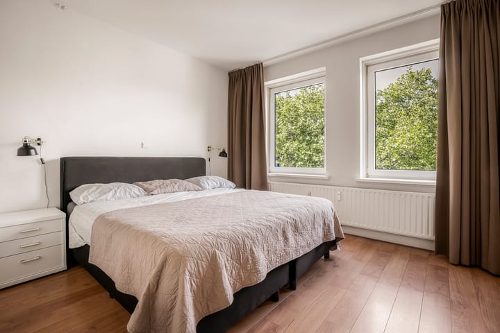 Foto 15 van Van Nijenrodeweg 232