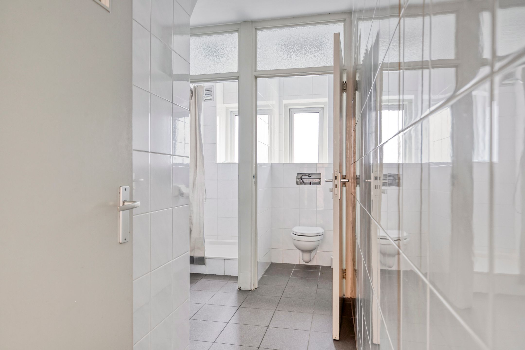 Photo 36 of Hoofdstraat 5