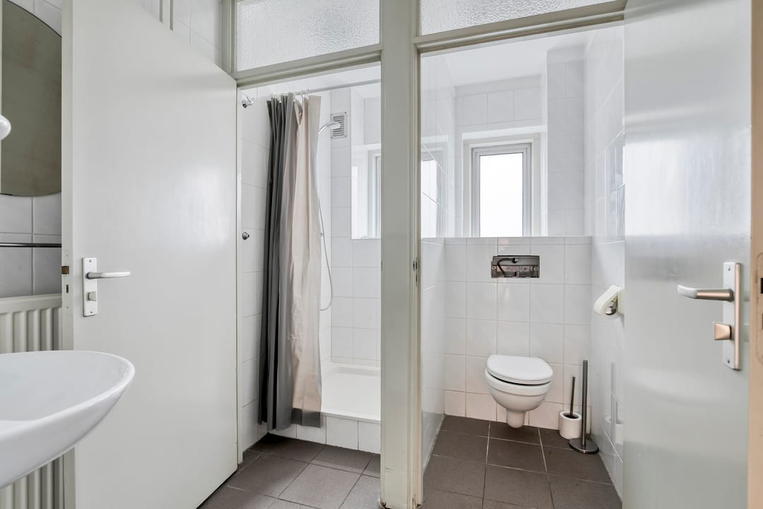 Photo 37 of Hoofdstraat 5