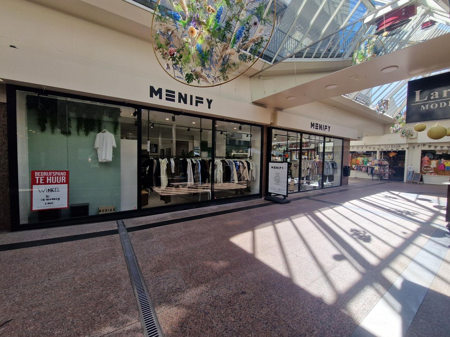 View photo 2 of Marktpromenade 11