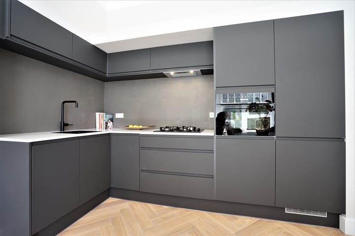 Photo 3 of De Lairessestraat 172-D