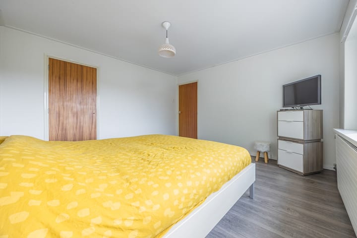 Foto 18 van Leeuwenlaan 9