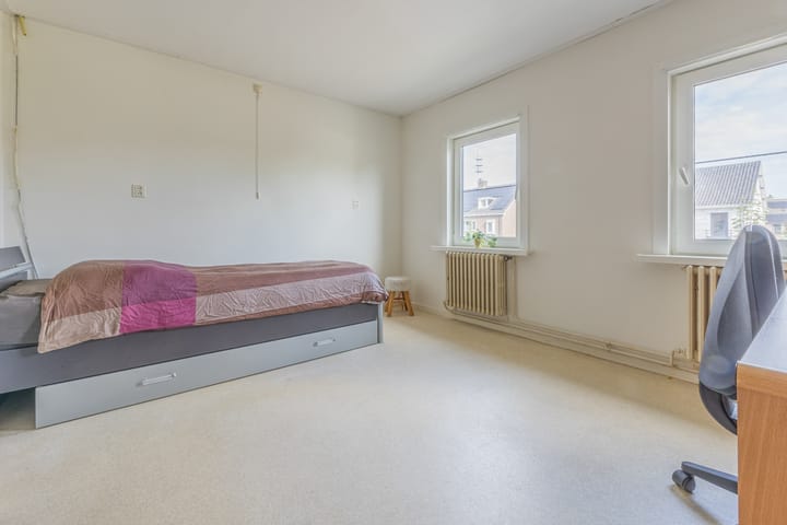 Foto 19 van Leeuwenlaan 9