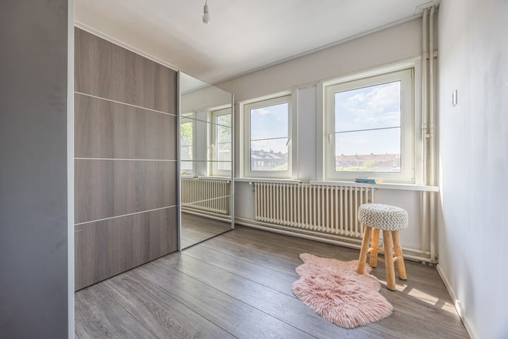 Foto 21 van Leeuwenlaan 9