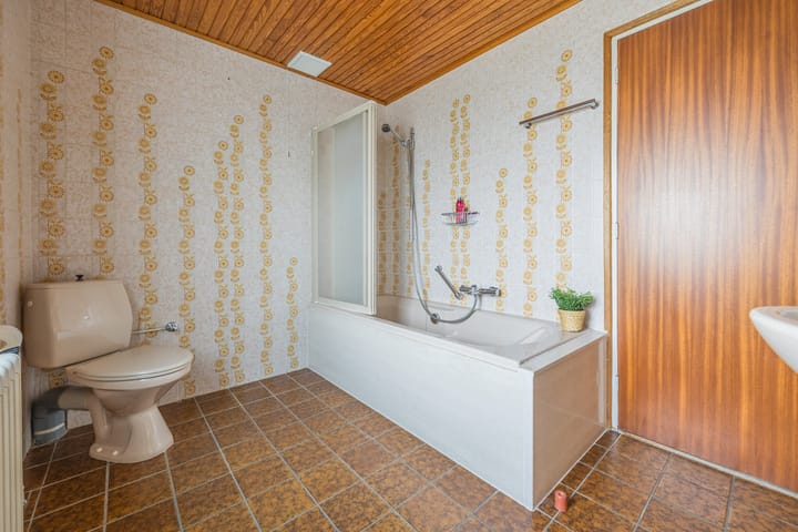 Foto 22 van Leeuwenlaan 9