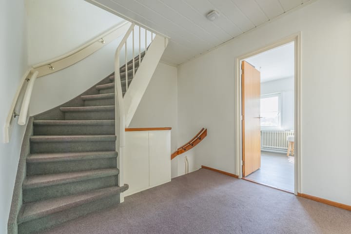 Foto 24 van Leeuwenlaan 9