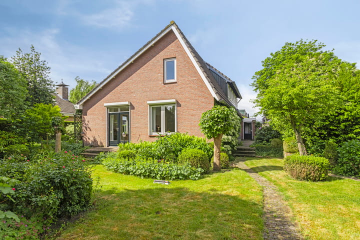 Foto 1 van Verheijen van Estveltstraat 3