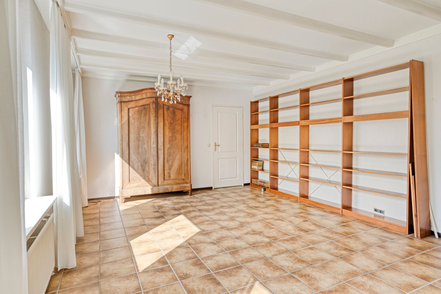 Foto 10 van Verheijen van Estveltstraat 3