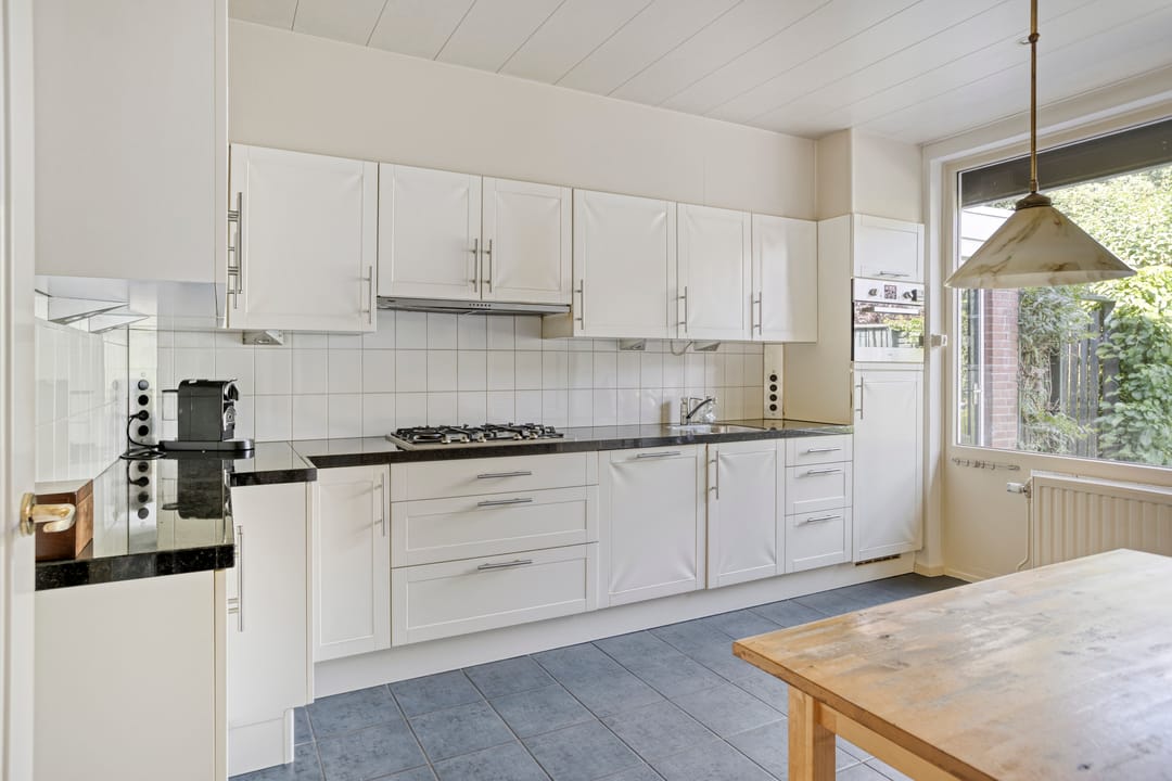 Foto 16 van Verheijen van Estveltstraat 3