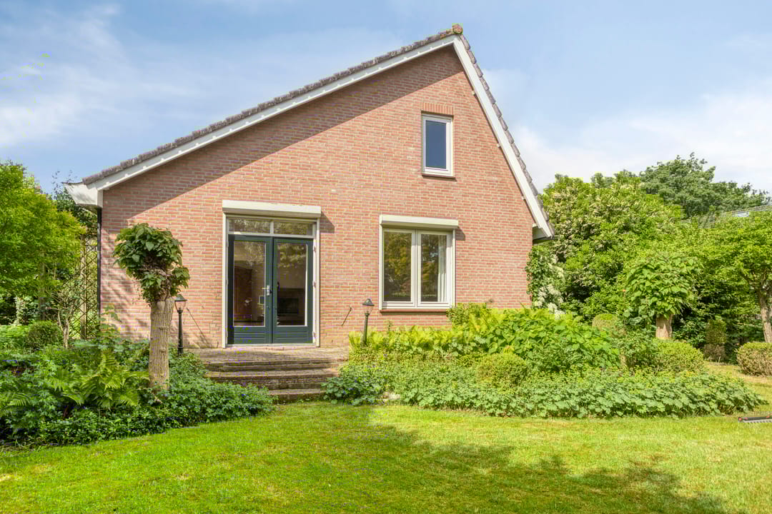 Foto 28 van Verheijen van Estveltstraat 3