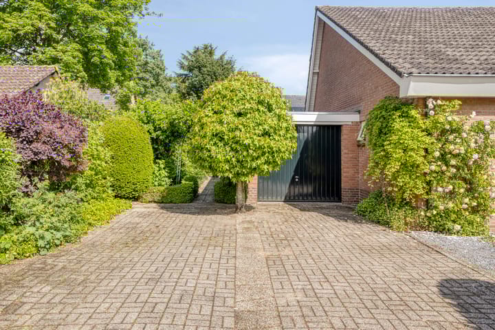 Foto 21 van Verheijen van Estveltstraat 3