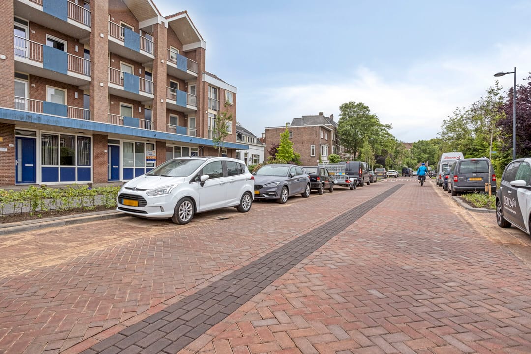 Foto 16 van Teteringsedijk 82-A