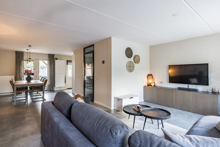 Foto 8 van Penningkruid 15