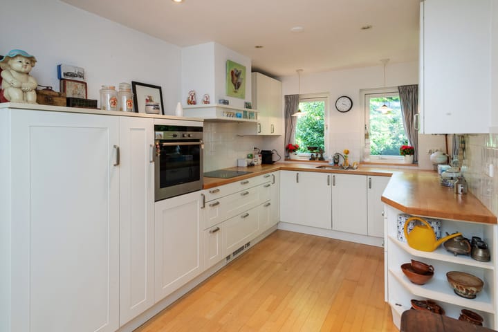 Photo 8 of Elisabeth Catsvliet 14