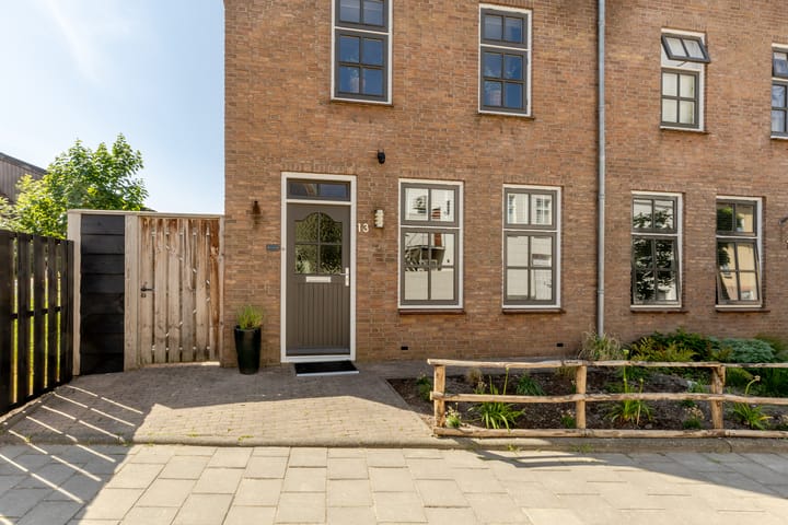 Foto 28 van Beneden Havendijk 13