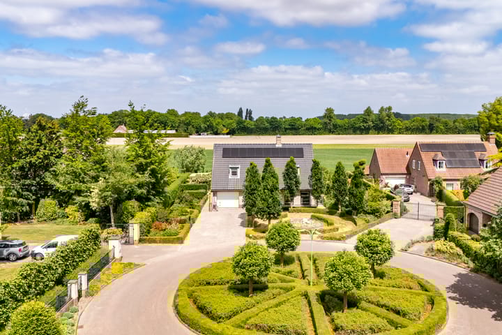 Foto 1 van Kanaalpark 82