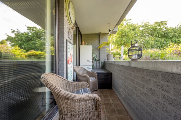 Photo 16 of van Weedestraat 77