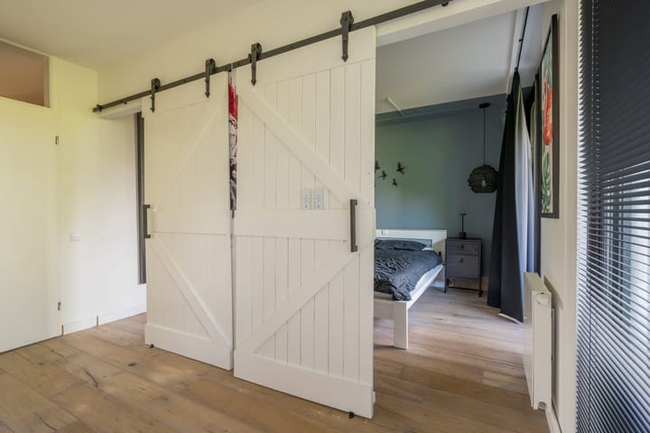 Photo 25 of van Weedestraat 77