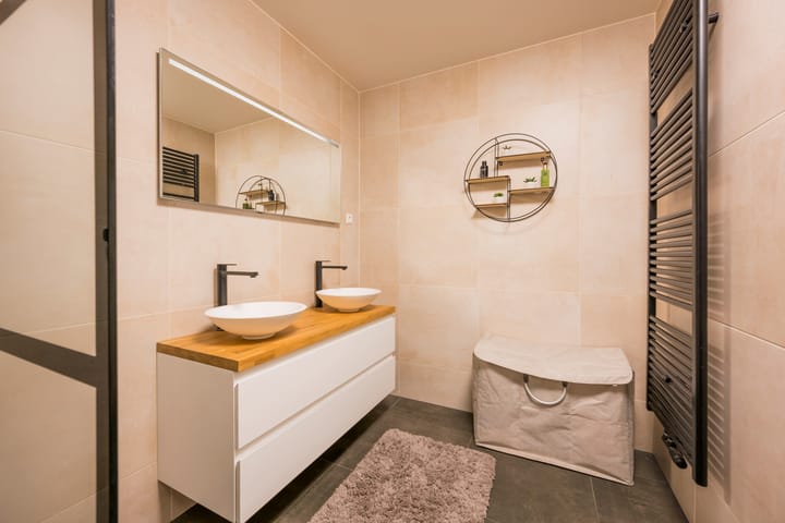 Photo 29 of van Weedestraat 77