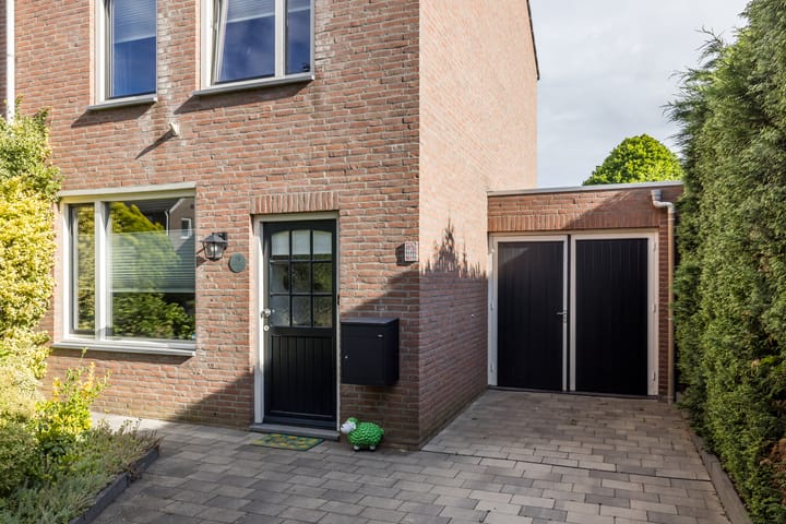 Foto 4 van De Uithof 19