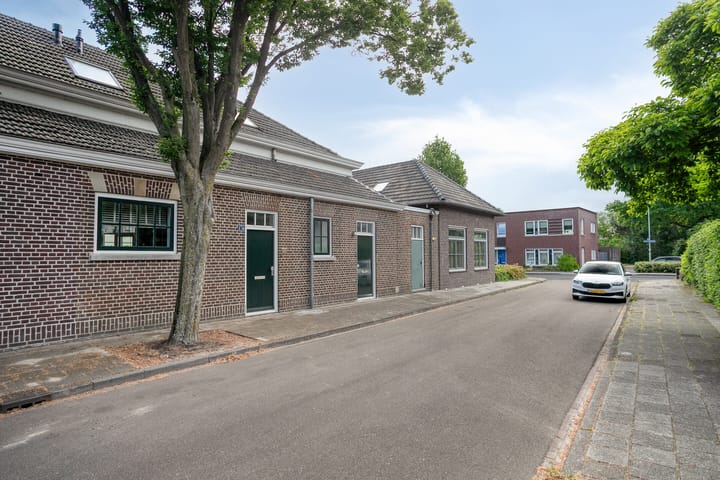 Foto 2 van Spoorstraat 2-A