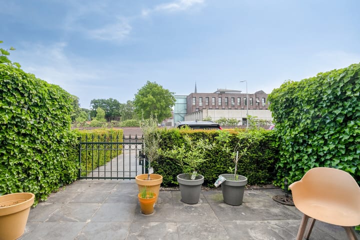 Foto 25 van Spoorstraat 2-A