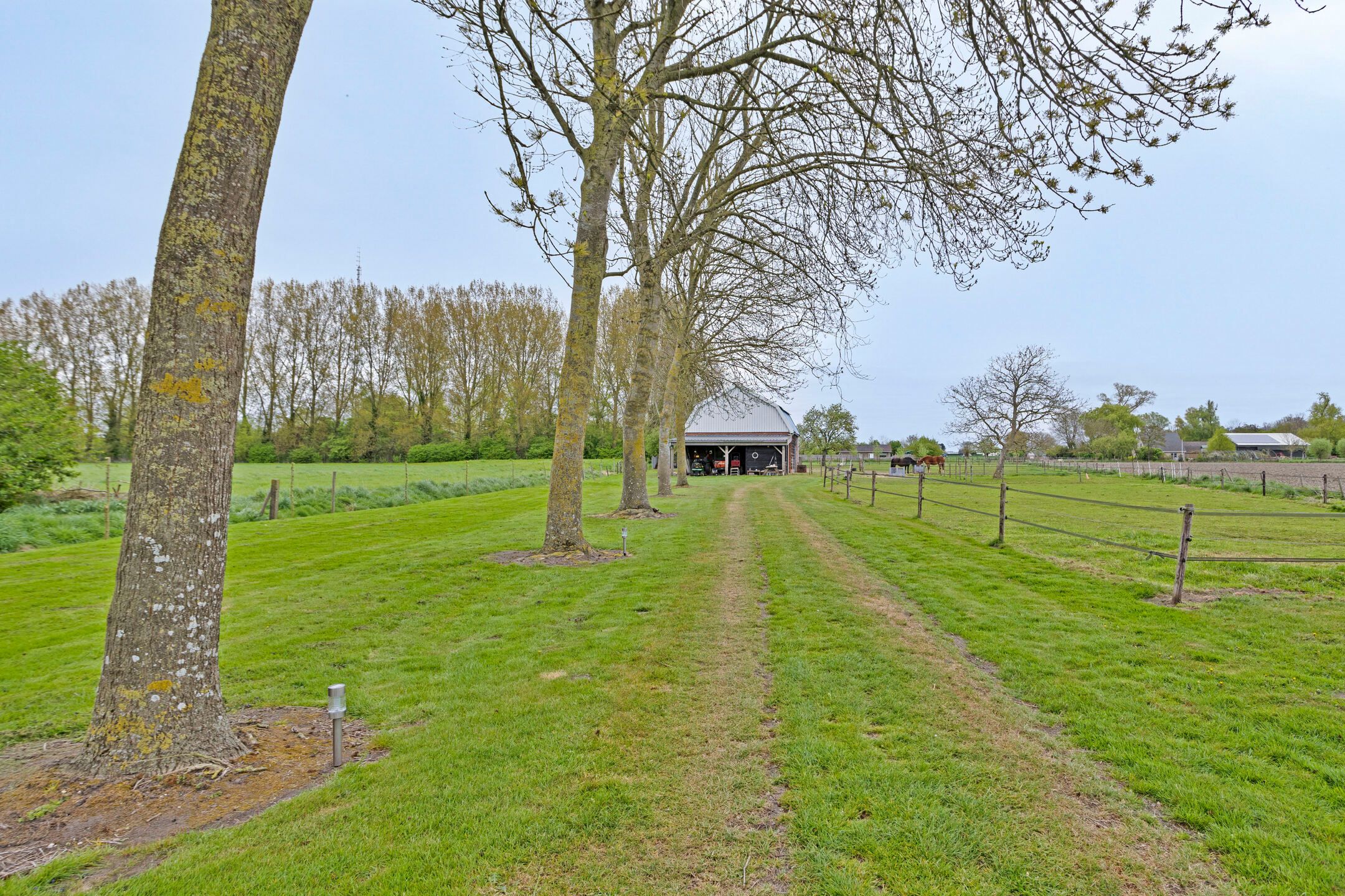 Photo 30 of Nieuwlandseweg 3