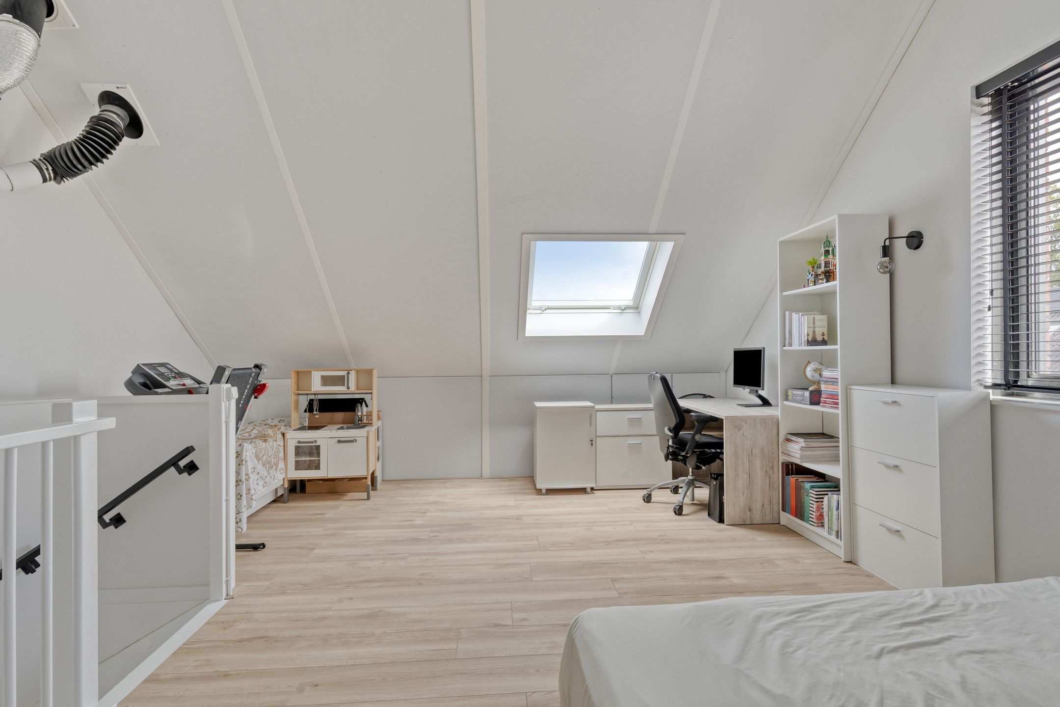 Photo 21 of Zuideind 9