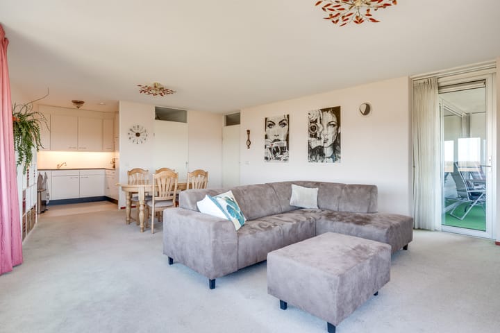 Foto 21 van Herodotusplein 211