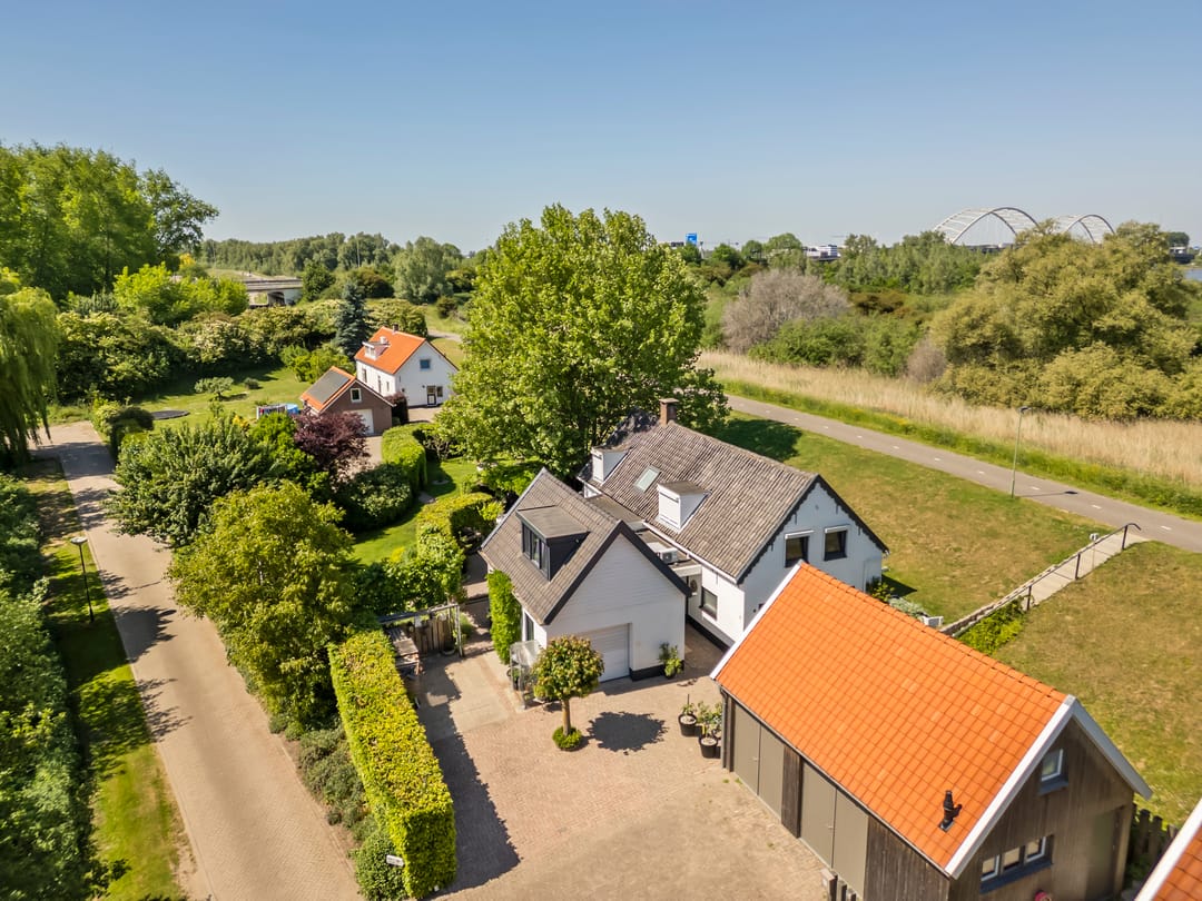 Huis te koop: Kerkeinde 16 4254 LC Sleeuwijk [Funda]