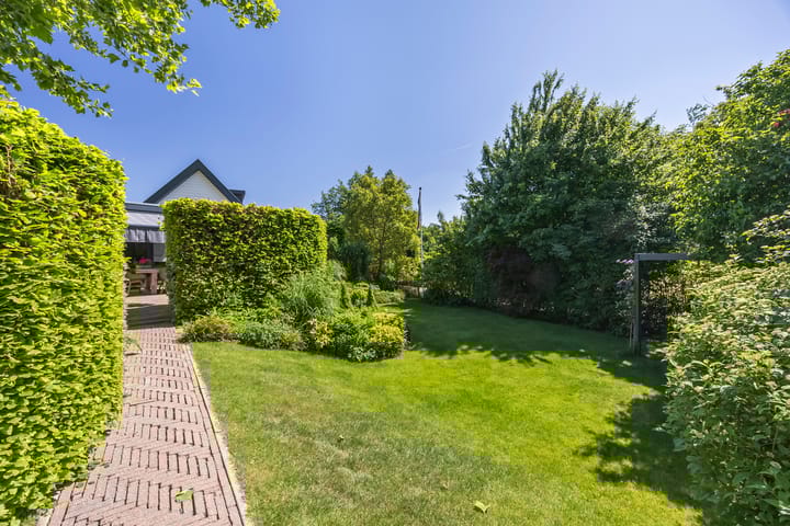 Photo 18 of Kerkeinde 16